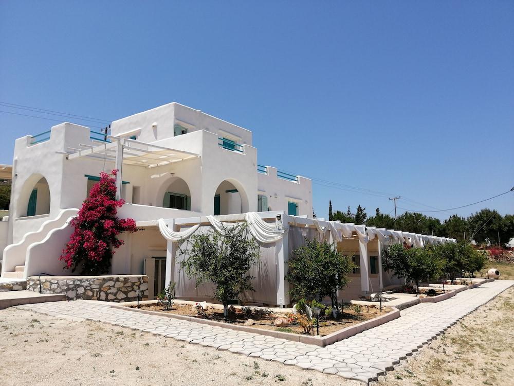 Villa Kampos Naousa-Marpisa Ambelas Exterior foto